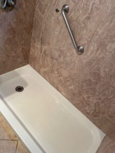 Shower floor after cleaning – restored to its original brightness