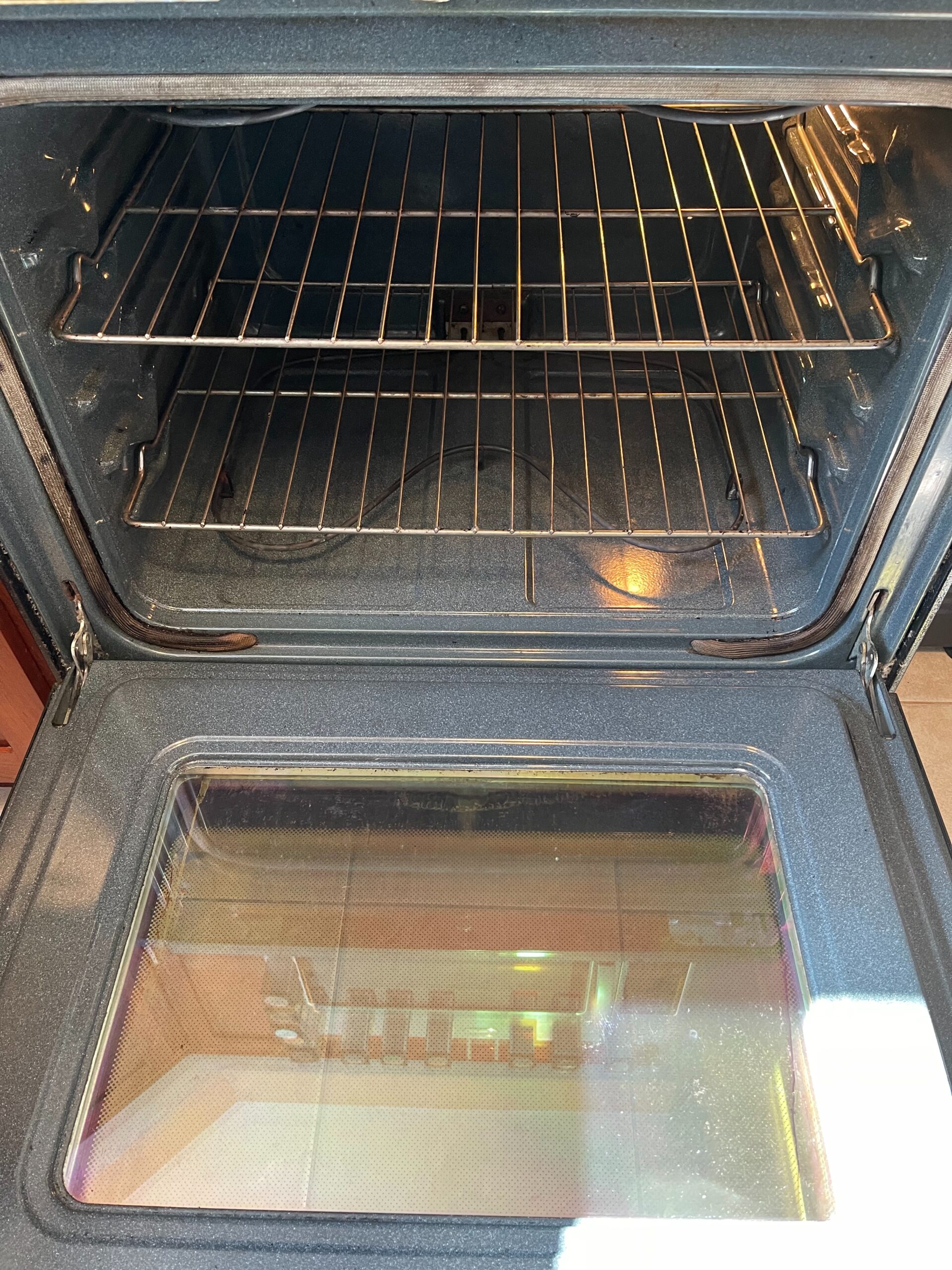 Before and after move out cleaning in Rockland MA