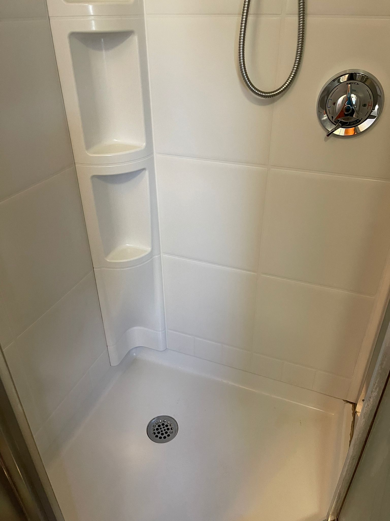 Shower deep cleaning result in Bridgewater MA by Sirley Cleaning Services